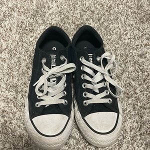 Converse size 6